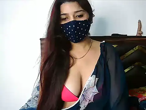 Snapshot of Gloie4u chatting on 11/03/25, 08:15 Gloie4u online show from 11/03/25, 08:15