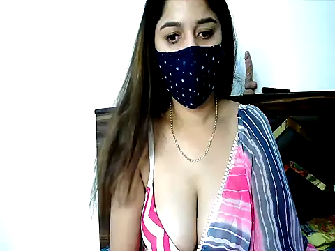 Gloie4u online show from 06/13/26, 12:47
