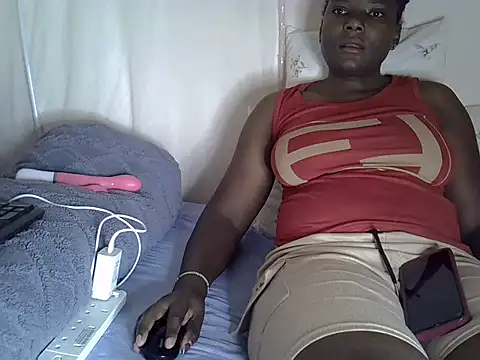 Sweetreena online show from 10/14/25, 03:18