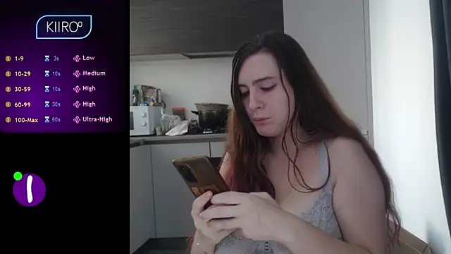 Snapshot of Dominahot4you chatting on 09/18/25, 07:54 Dominahot4you online show from 09/18/25, 07:54