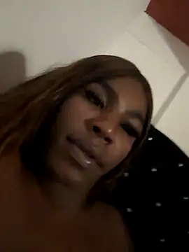 Richchocolatesweet  online show from 11/14/25, 10:14