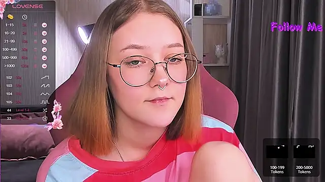 Snapshot of bunny_bubble chatting on 12/10/24, 10:16 bunny bubble online show from 12/10/24, 10:16