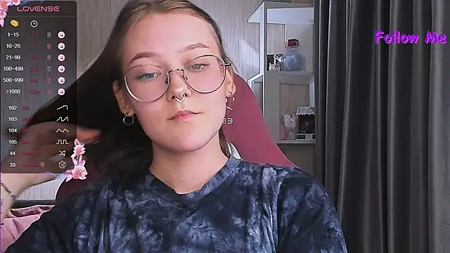 Snapshot of bunny_bubble chatting on 01/10/25, 01:21 bunny bubble online show from 01/10/25, 01:21