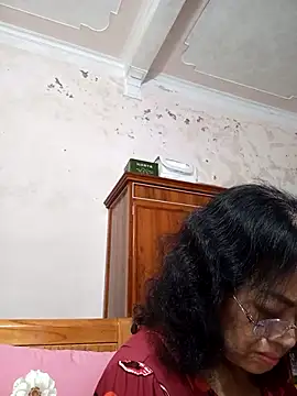 Hotestlove online show from 02/14/25, 01:29