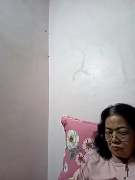 Hotestlove online show from 02/15/25, 02:26