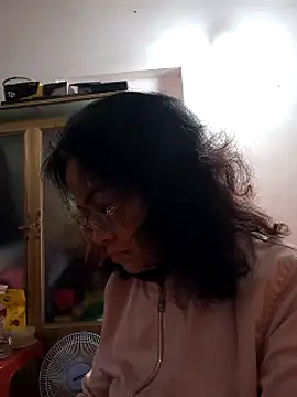 Hotestlove online show from 02/19/25, 01:29