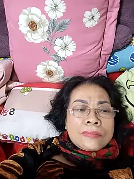 Hotestlove online show from 03/09/25, 10:30