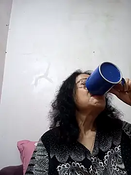 Hotestlove online show from 03/12/25, 03:46
