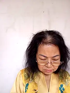 Hotestlove online show from 11/26/25, 01:28