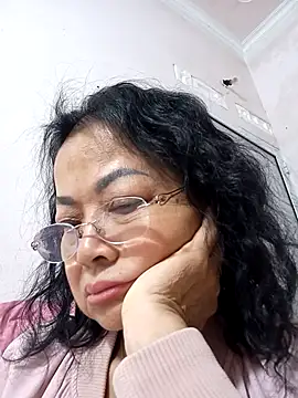 Hotestlove online show from 11/26/25, 02:51