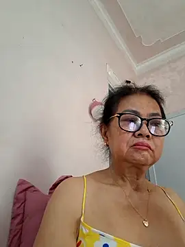 Hotestlove online show from 06/01/26, 11:50