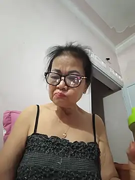 Hotestlove online show from 07/05/26, 10:28