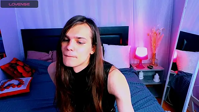 Snapshot of Will_Will_ chatting on 09/16/25, 05:41 Will Will online show from 09/16/25, 05:41