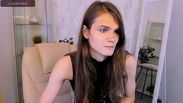 Snapshot of Will_Will_ chatting on 10/05/25, 06:12 Will Will online show from 10/05/25, 06:12