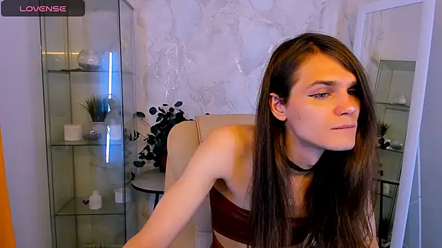 Snapshot of Will_Will_ chatting on 10/10/25, 05:28 Will Will online show from 10/10/25, 05:28