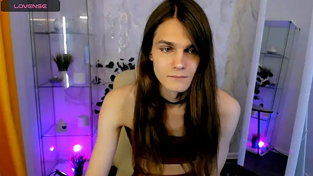 Snapshot of Will_Will_ chatting on 10/15/25, 05:51 Will Will online show from 10/15/25, 05:51