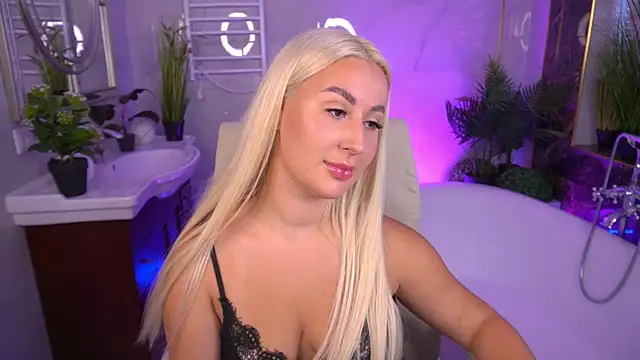 LiaBrazzerr online show from 06/21/26, 02:08