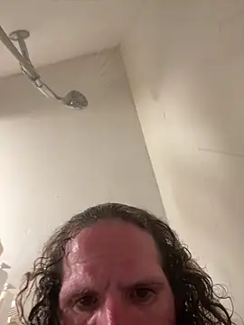 Crackkers online show from 11/21/25, 06:01