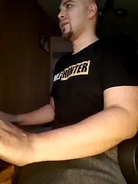 Foxyshaved online show from 12/15/24, 07:35
