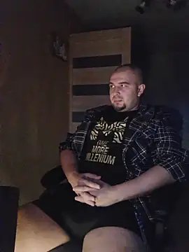 Foxyshaved online show from 10/17/25, 04:37