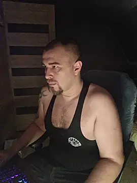 Snapshot of Foxyshaved chatting on 11/02/25, 05:10 Foxyshaved online show from 11/02/25, 05:10