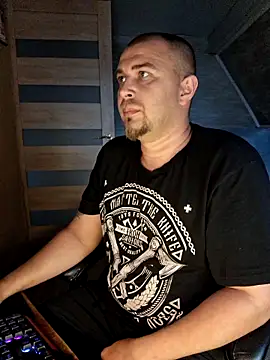 Foxyshaved online show from 06/12/26, 12:59