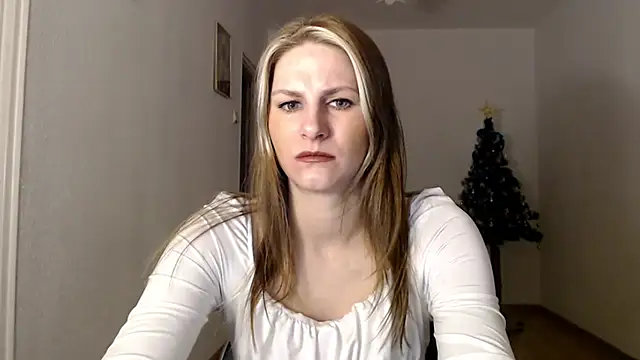 DagmarieFlirt online show from 12/21/24, 06:19