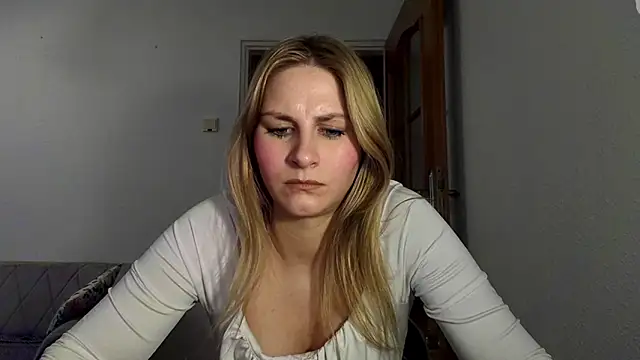 DagmarieFlirt online show from 03/20/25, 09:24