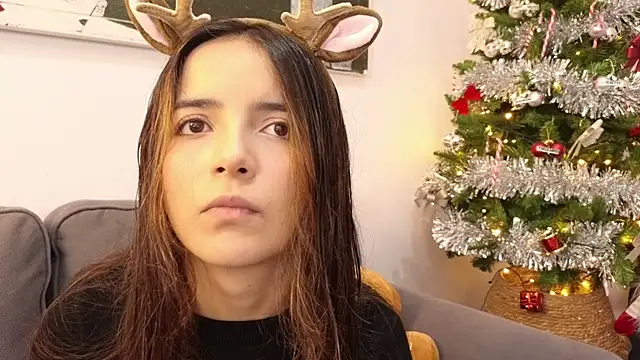 Raychell Black online show from 12/22/24, 03:33