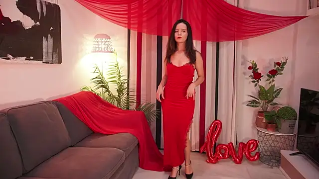 Snapshot of Raychell_Black chatting on 02/14/26, 03:31 Raychell Black online show from 02/14/26, 03:31