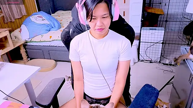 Snapshot of Kana_G chatting on 03/09/26, 04:33 Kana G online show from 03/09/26, 04:33