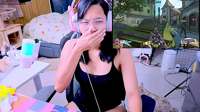 Snapshot of Kana_G chatting on 03/28/26, 05:23 Kana G online show from 03/28/26, 05:23