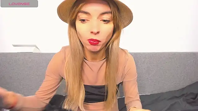  ellen meow  online show from 12/01/24, 11:47