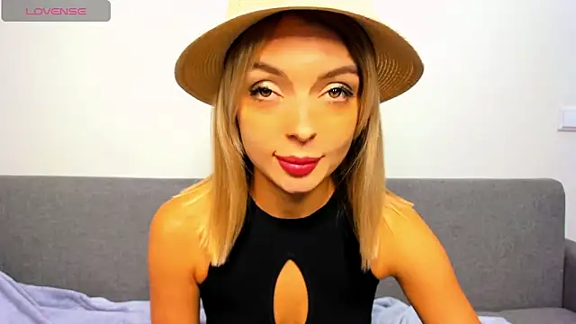 Snapshot of _ellen_meow_ chatting on 10/26/25, 08:59 ellen meow online show from 10/26/25, 08:59