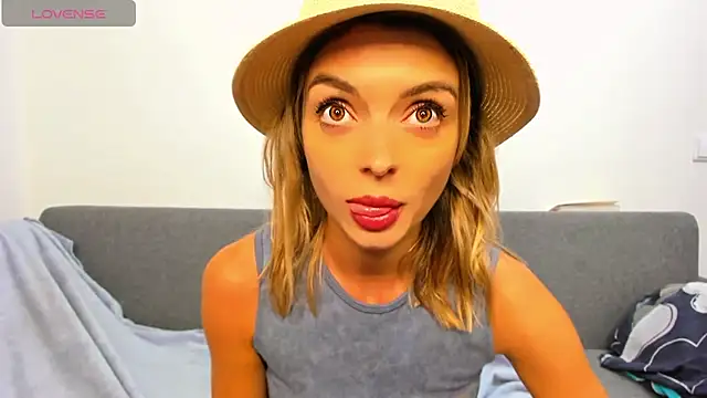 Snapshot of _ellen_meow_ chatting on 11/06/25, 09:37 ellen meow online show from 11/06/25, 09:37