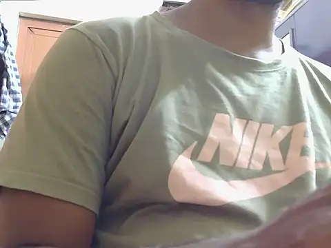 Snapshot of tamil_bestie chatting on 09/29/25, 03:44 tamil bestie online show from 09/29/25, 03:44