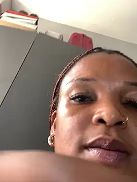 slimcateee online show from 02/05/25, 09:25