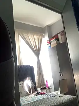 slimcateee online show from 02/12/25, 10:03