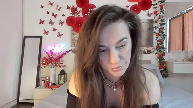 Snapshot of JoyCasidy chatting on 02/24/25, 02:04 JoyCasidy online show from 02/24/25, 02:04