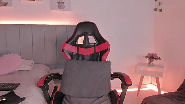  janiis online show from 10/02/25, 12:28