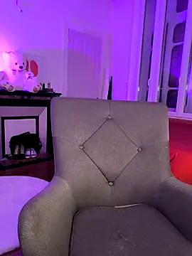 emma4xxx online show from 03/16/25, 07:49