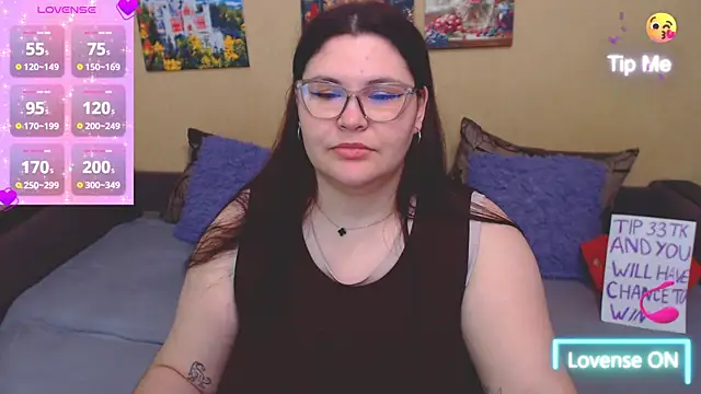 JuliaKeln online show from 06/07/26, 03:16