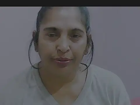sexy69hotmum online show from 01/01/25, 09:09
