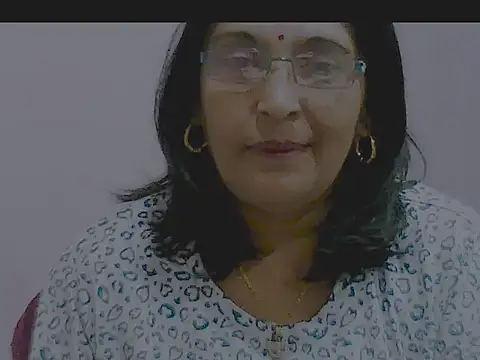 sexy69hotmum online show from 02/25/25, 12:24