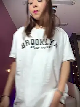 bunnys bells online show from 02/01/25, 03:18