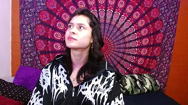 AbbySccott online show from 10/24/25, 12:30