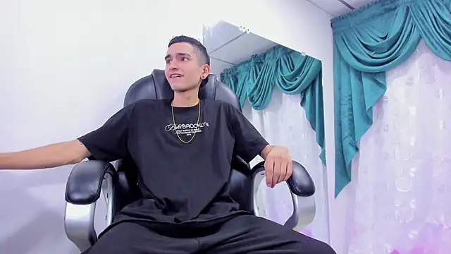 Ethan Booy online show from 01/14/25, 09:09