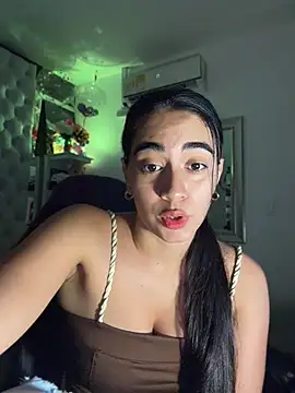 ZarahEvans online show from 05/23/26, 06:34