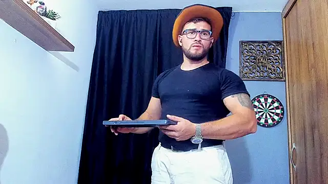 AndrewDiaz online show from 04/26/26, 12:41