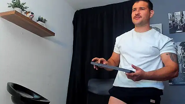 AndrewDiaz online show from 07/22/26, 08:17